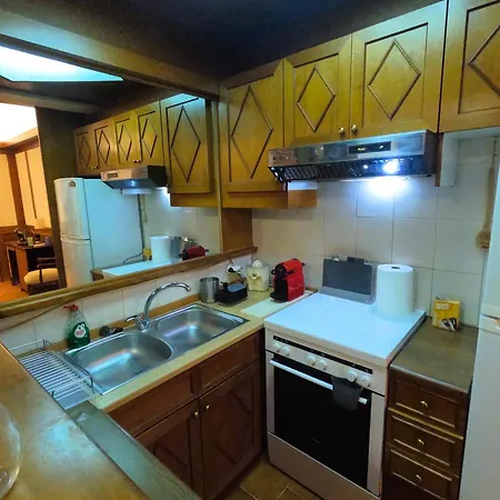 Appartement Cozy Mama Evas With Pool And Garden For Groups Of 4 Kiras Vrisi