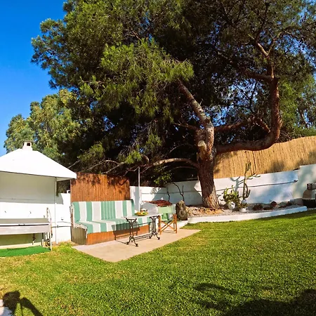 Cozy Mama Evas With Pool And Garden For Groups Of 4 *