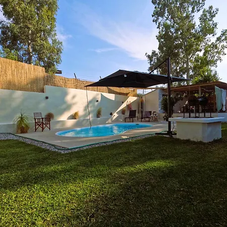 Apartment Cozy Mama Evas With Pool And Garden For Groups Of 4 *