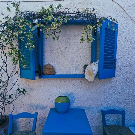 Cozy Mama Evas With Pool And Garden For Groups Of 4 Appartement Kiras Vrisi