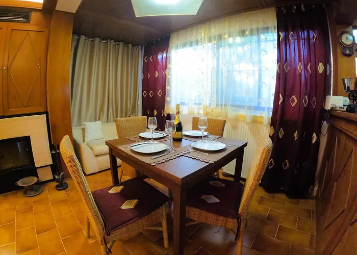 Cozy Mama Evas With Pool And Garden For Groups Of 4 Apartamento Kiras Vrisi