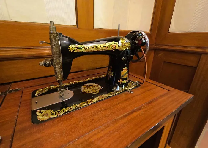 Cozy Mama Evas With Pool And Garden For Groups Of 4 *