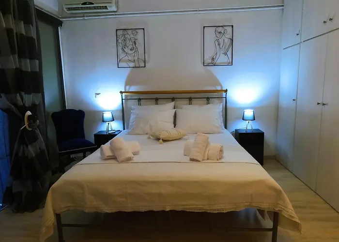 Cozy Mama Evas With Pool And Garden For Groups Of 4 Apartamento