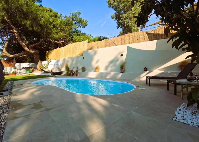 Cozy Mama Evas With Pool And Garden For Groups Of 4 Kiras Vrisi