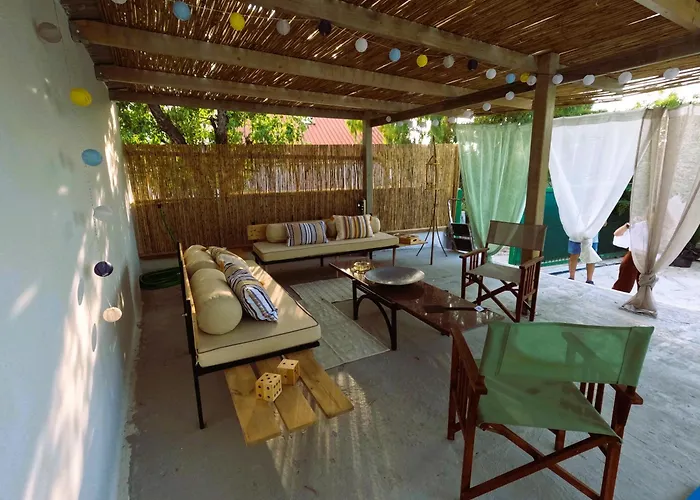 Cozy Mama Evas With Pool And Garden For Groups Of 4 Apartamento Kiras Vrisi